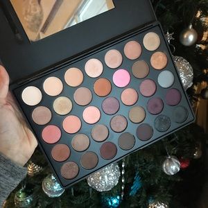 Morphe eyeshadow pallet